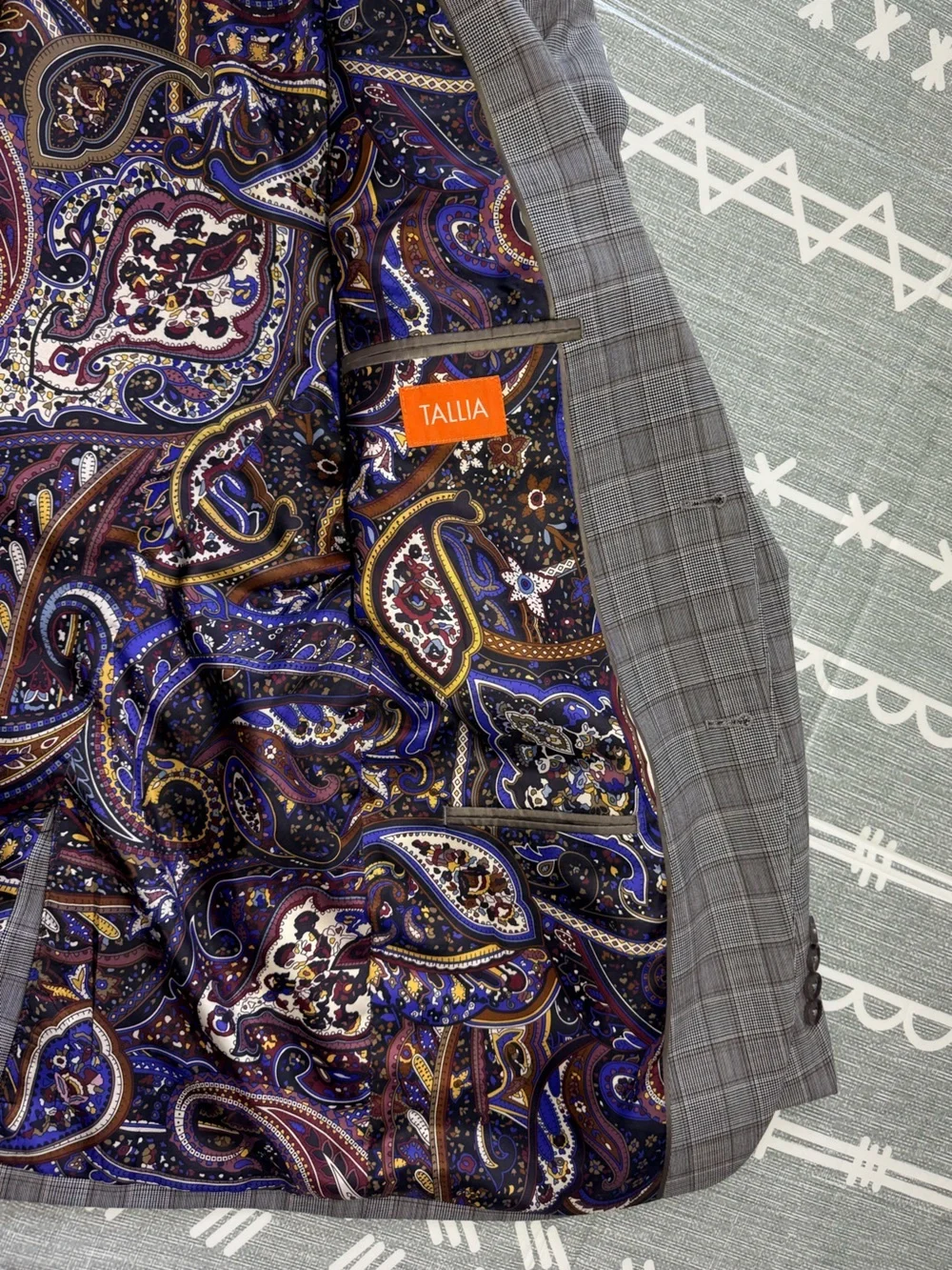 Tallia Gray Windowpane Men's Blazer with Paisley Lining